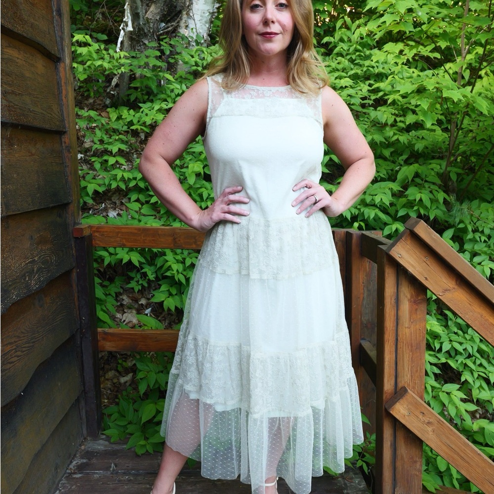 April Cornell mint green lace Tiered Midi cocktail dress